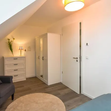 Louise Apartment